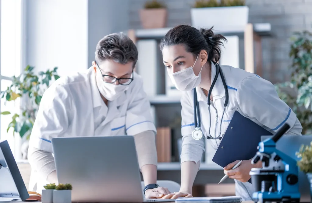 Amigosit helps healthcare providers focus on patient care.